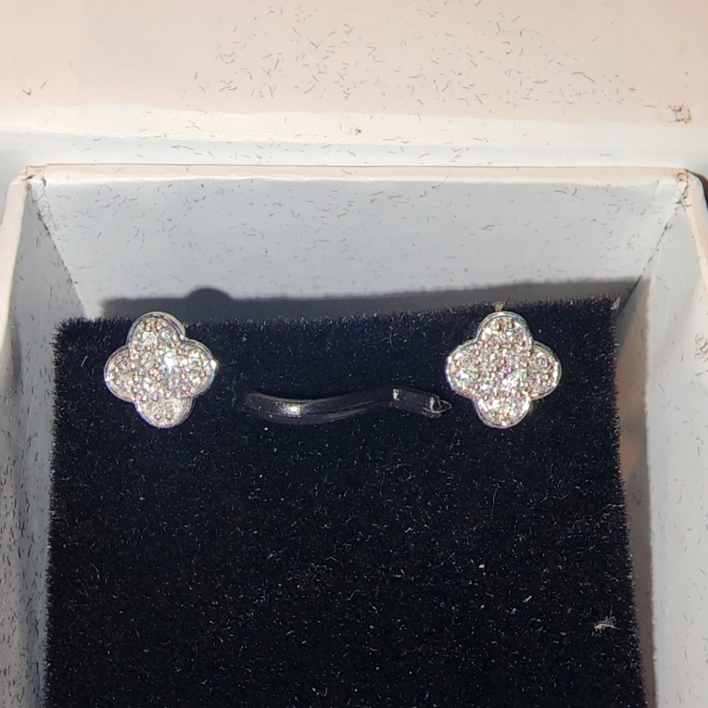 Pristine Fire Clover Studs